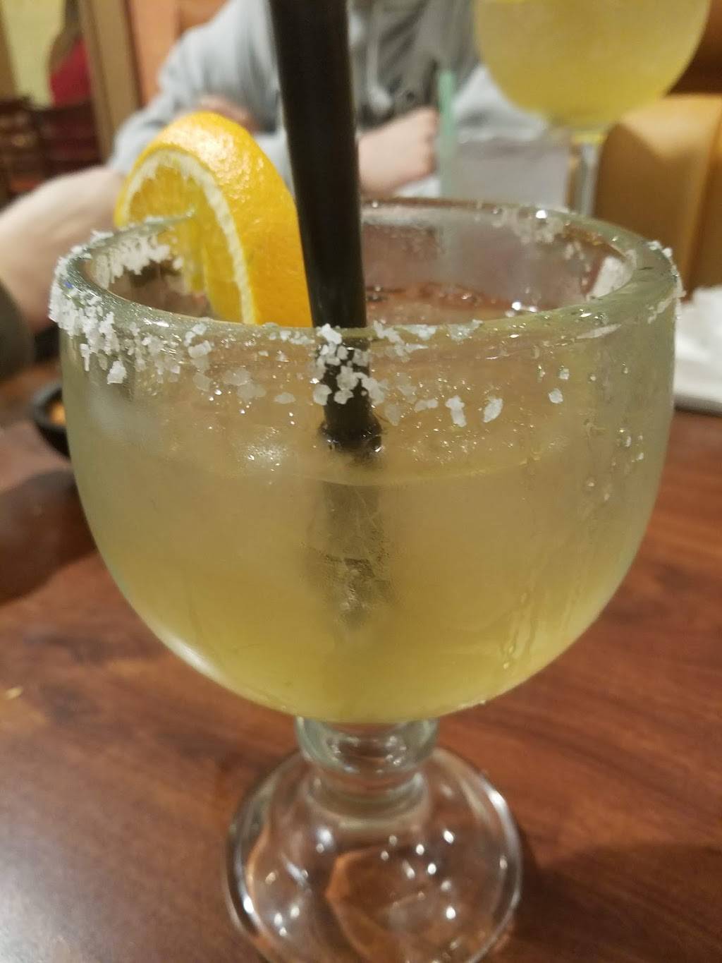 Maya Parma | restaurant | 7431 Ridge Rd, Parma, OH 44129, USA | 4407437650 OR +1 440-743-7650