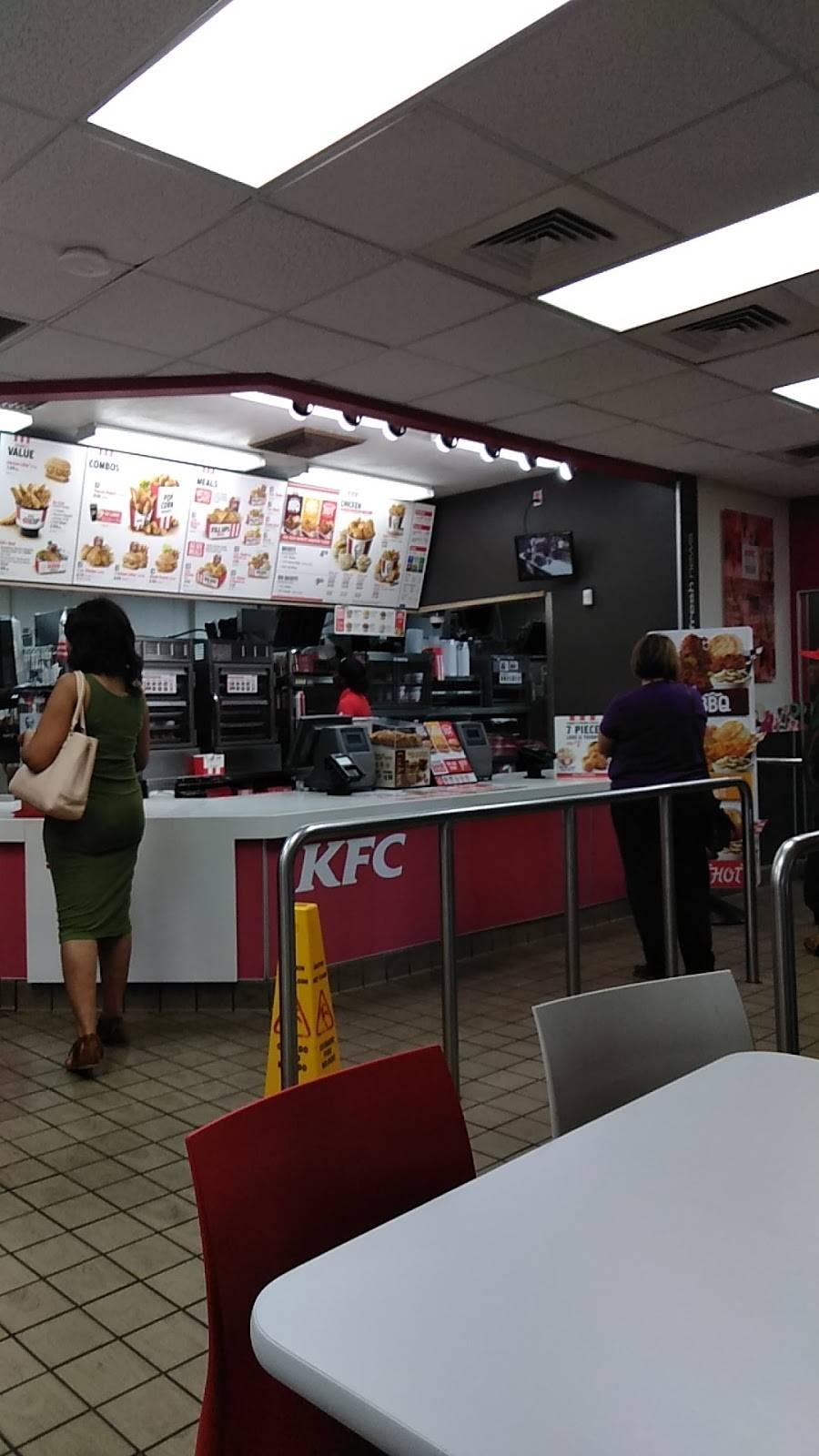 KFC | restaurant | 4800 NW 183rd St, Miami Gardens, FL 33055, USA | 3056248774 OR +1 305-624-8774