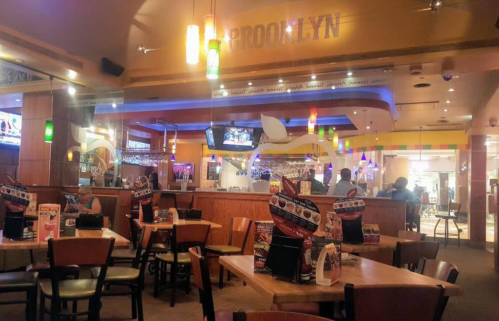 Applebees Grill + Bar | restaurant | 139 Flatbush Ave Level 2, Brooklyn, NY 11217, USA | 7189475040 OR +1 718-947-5040