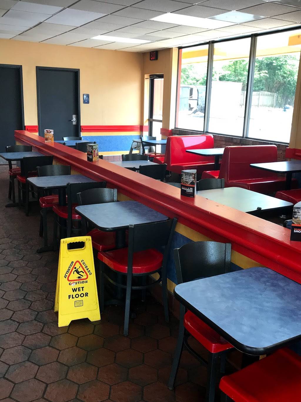 Churchs Chicken | restaurant | 7529 1st Ave N, Birmingham, AL 35206, USA | 2058387619 OR +1 205-838-7619