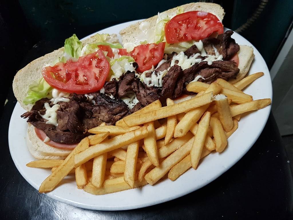 Tukan | restaurant | 85 Montreal Rd, Vanier, ON K1L 6E8, Canada | 6137492317 OR +1 613-749-2317