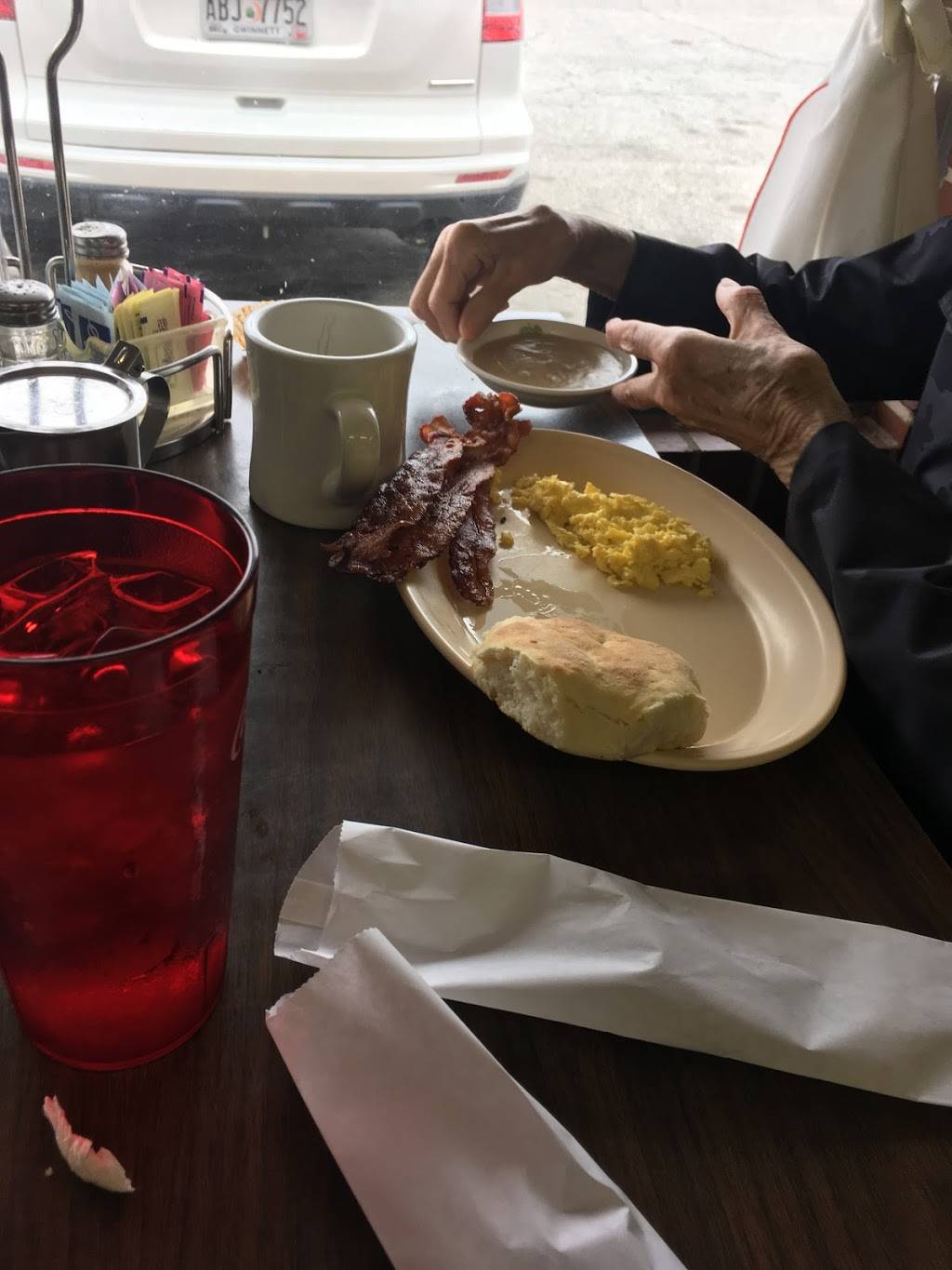 Bufords Grill | restaurant | 4865 S Lee St, Buford, GA 30518, USA | 7709452420 OR +1 770-945-2420