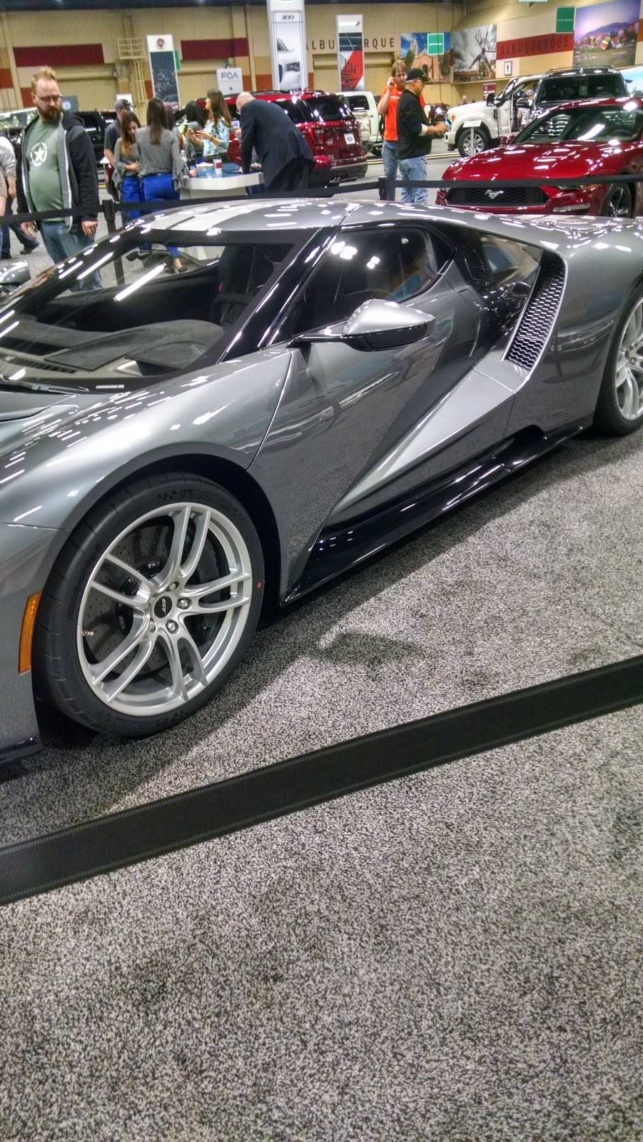 Blakes Lotaburger | restaurant | 1849 Coors Blvd SW, Albuquerque, NM 87121, USA | 5058770303 OR +1 505-877-0303