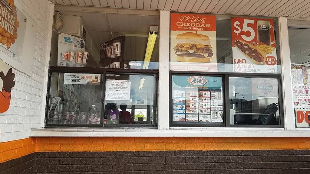 A&W Restaurant | restaurant | 4100 Twelve Mile Rd, Berkley, MI 48072, USA | 2485477126 OR +1 248-547-7126