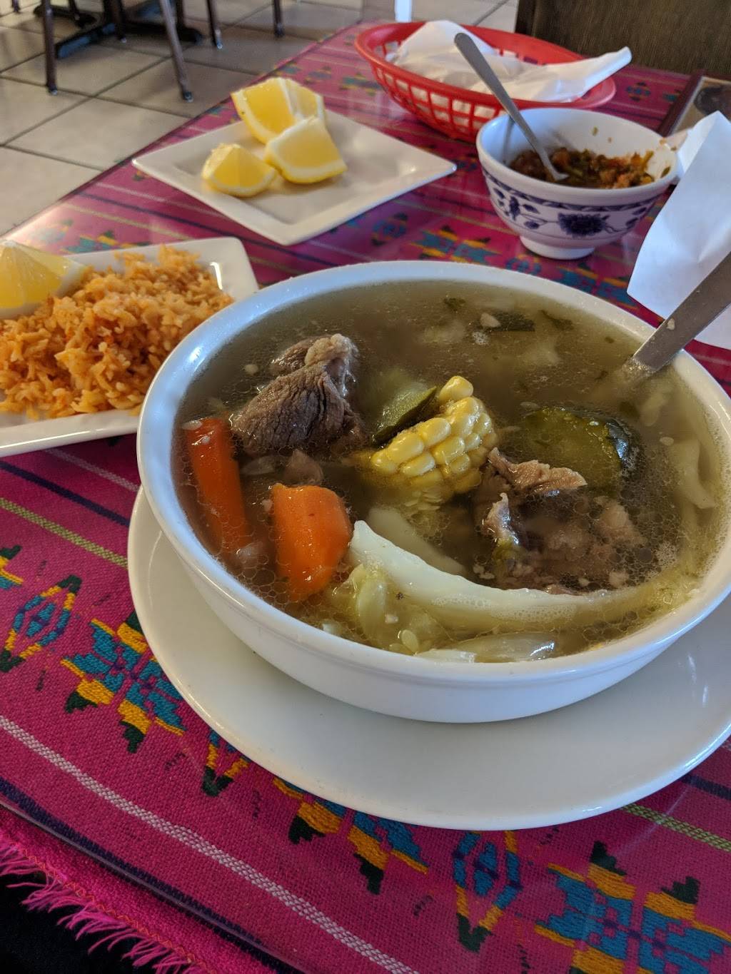 Rosys Mexican Restaurant | restaurant | 4244 E Kings Canyon Rd, Fresno, CA 93702, USA | 5592647812 OR +1 559-264-7812