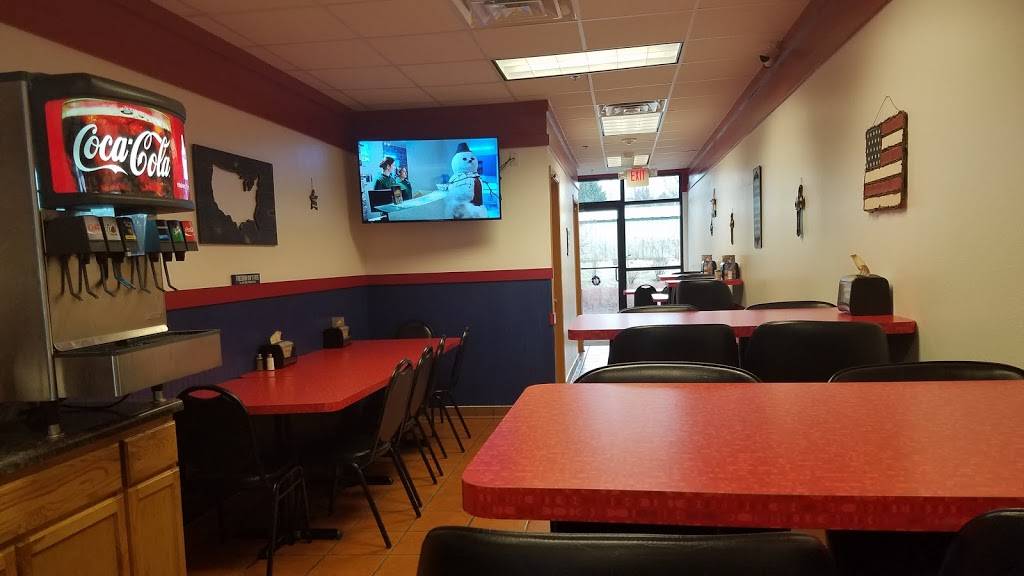 Spinners Pizza | restaurant | 2125 McComb Rd Suite 110, Stoughton, WI 53589, USA | 6082056438 OR +1 608-205-6438