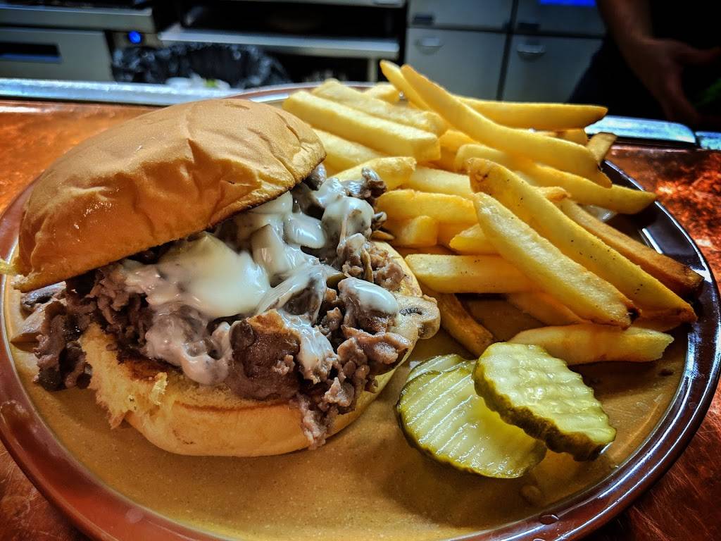 Timberloft | restaurant | 470 Gordonsville Hwy, Gordonsville, TN 38563, USA | 6156835070 OR +1 615-683-5070