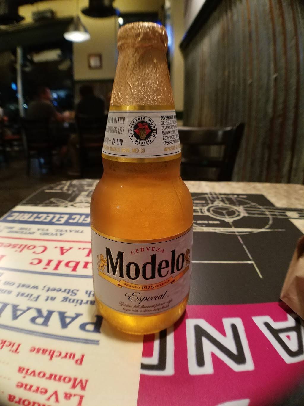 Wingstop | restaurant | 2000 S East Loop 410 #129, San Antonio, TX 78220, USA | 2106489922 OR +1 210-648-9922