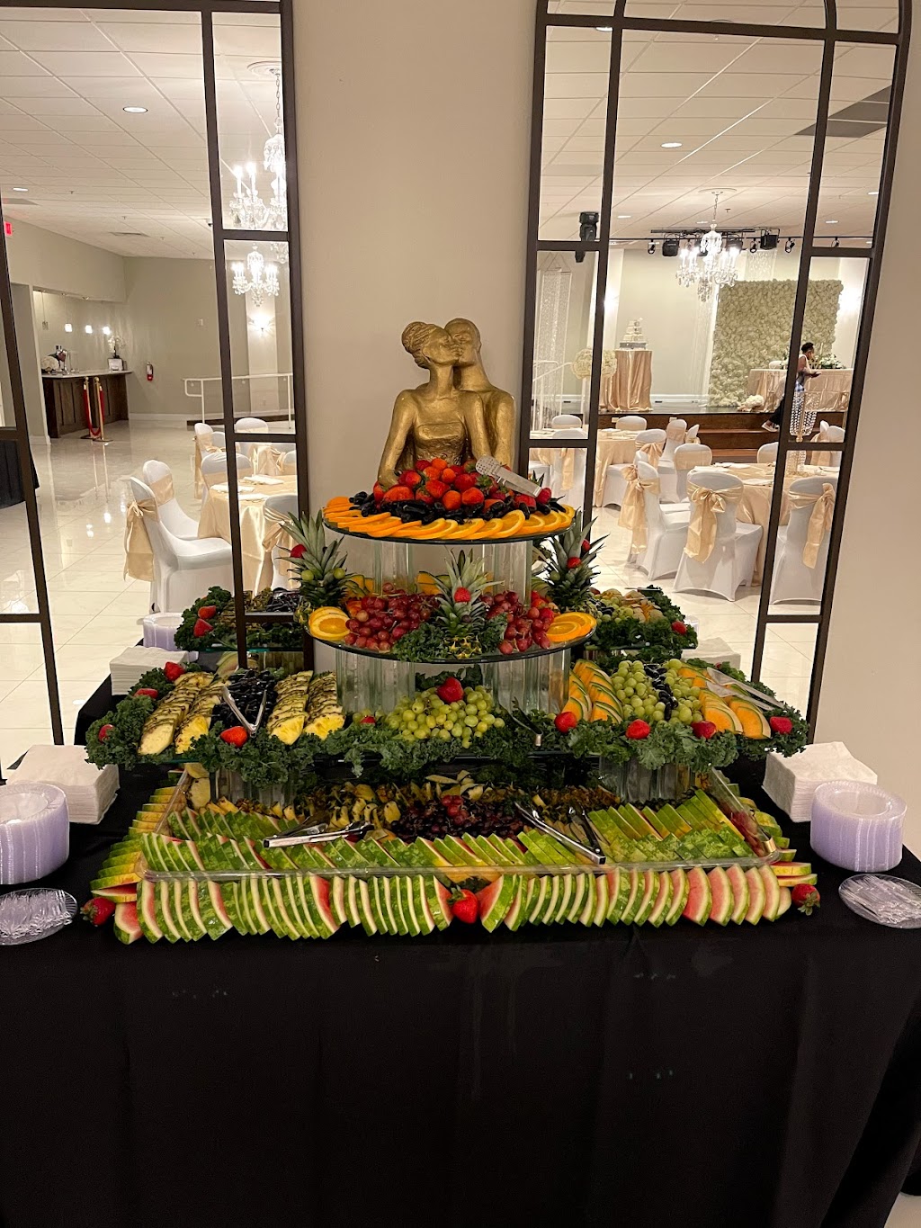 Maxwell Catering | restaurant | 9545 Pinnacle Dr, Charlotte, NC 28262, USA | 7046053881 OR +1 704-605-3881