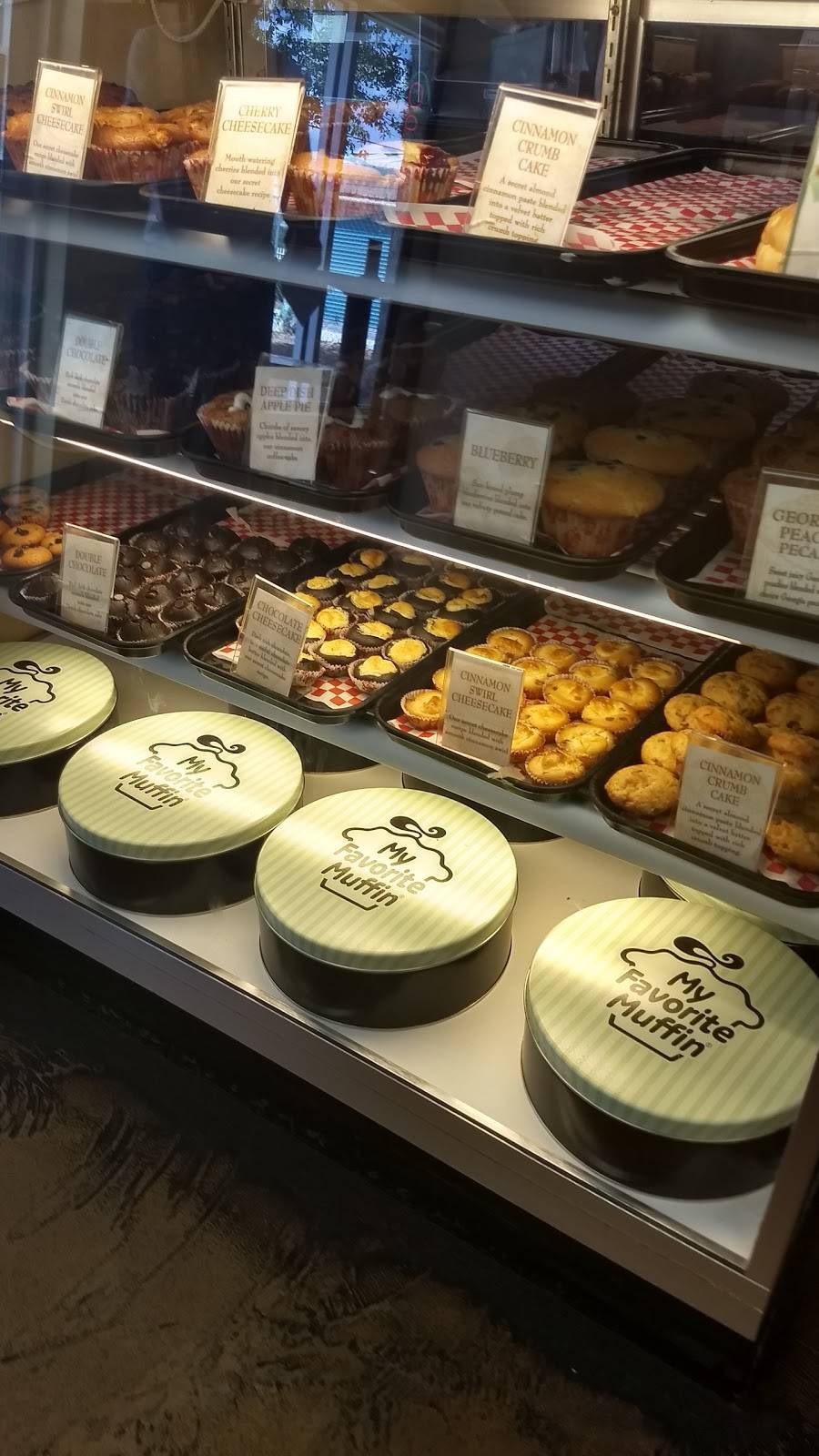 Big Apple Bagels | bakery | 23908 FL-54 #101, Lutz, FL 33559, USA | 8139483187 OR +1 813-948-3187