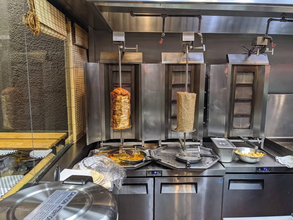 Charlies Gyros | restaurant | 200 Main St #103B, Huntington Beach, CA 92648, USA | 7144652063 OR +1 714-465-2063