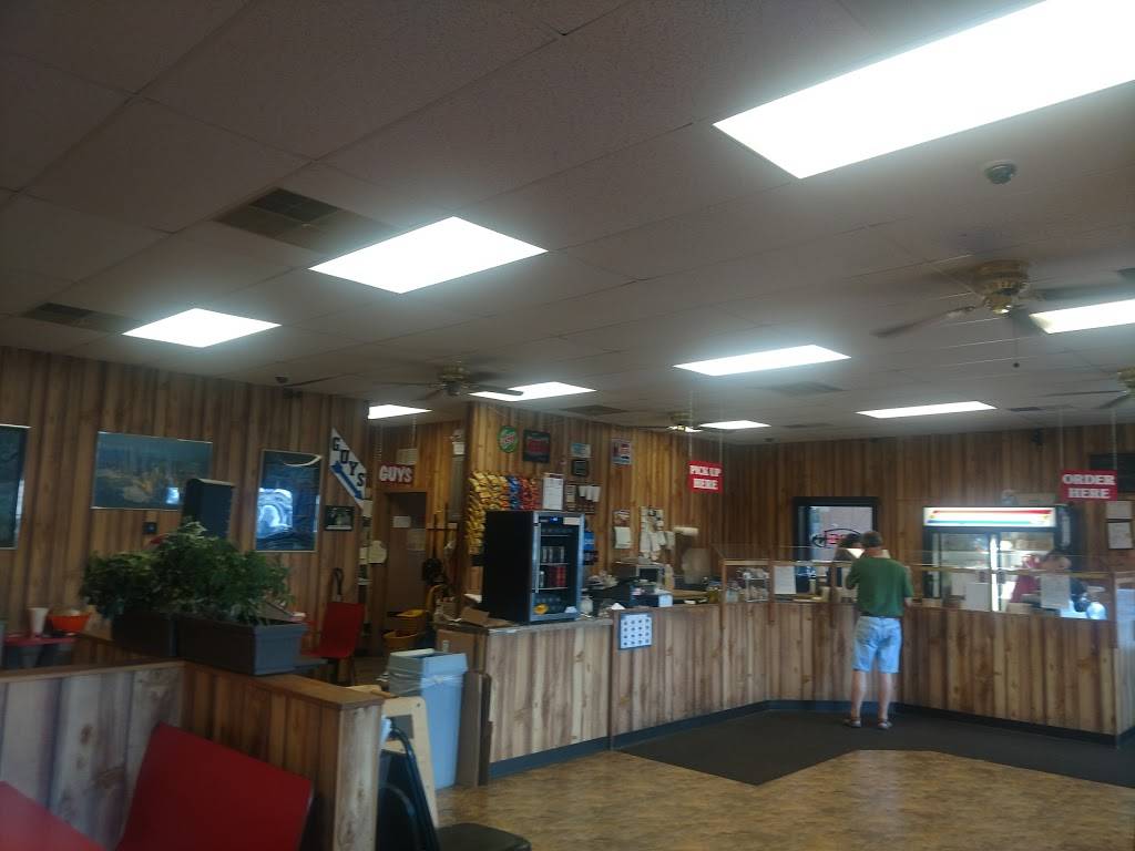 Sub City | restaurant | 3045 Kimball Ave, Waterloo, IA 50702, USA | 3192357670 OR +1 319-235-7670