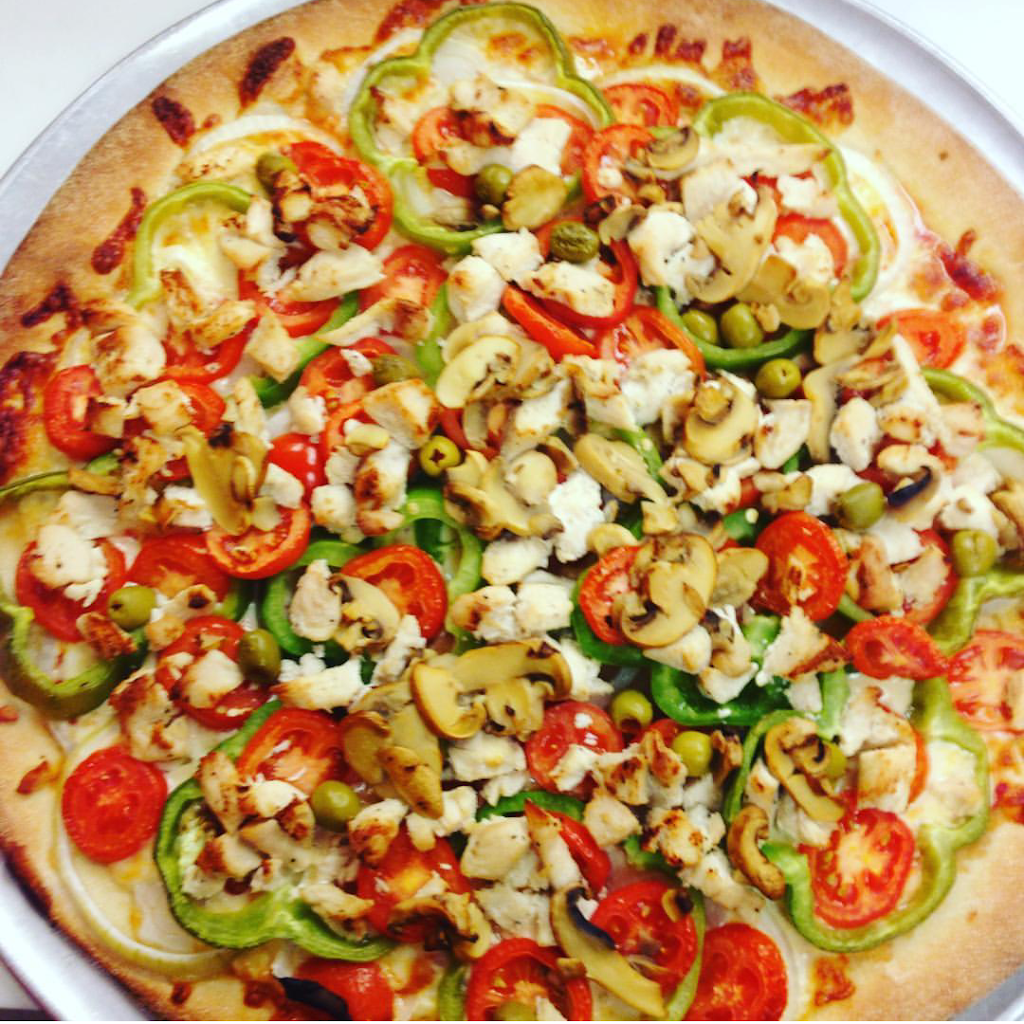 Corner Stone Pizza Cafe | restaurant | 5 Bowdoin St, Boston, MA 02124, USA | 6178250033 OR +1 617-825-0033