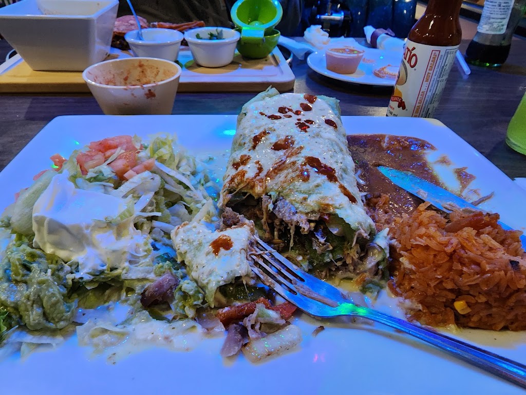 Puerto Escondido Seafood & Bar | restaurant | 1599 E Main St suite B, Reedsburg, WI 53959, USA | 6087681577 OR +1 608-768-1577