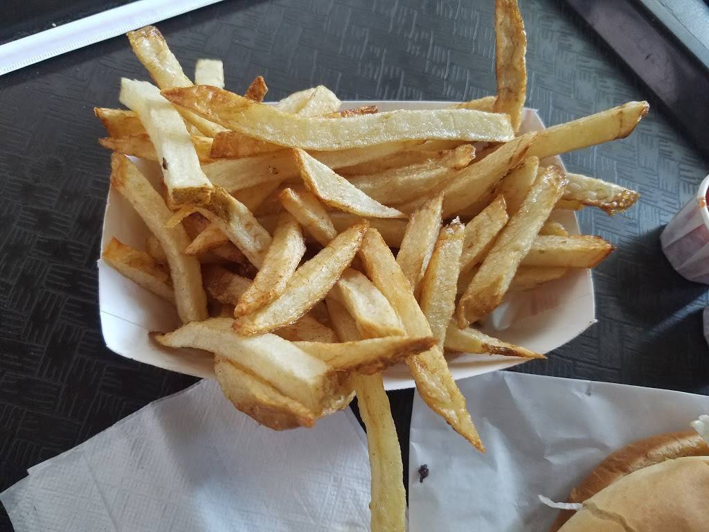 Brown Derby | restaurant | 1830 N Kickapoo Ave, Shawnee, OK 74804, USA | 4052733087 OR +1 405-273-3087