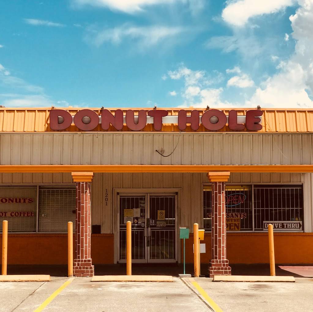 Donut Hole - East Pasadena Frwy | cafe | 1201 Red Bluff Rd, Pasadena, TX 77506, USA | 7134777570 OR +1 713-477-7570