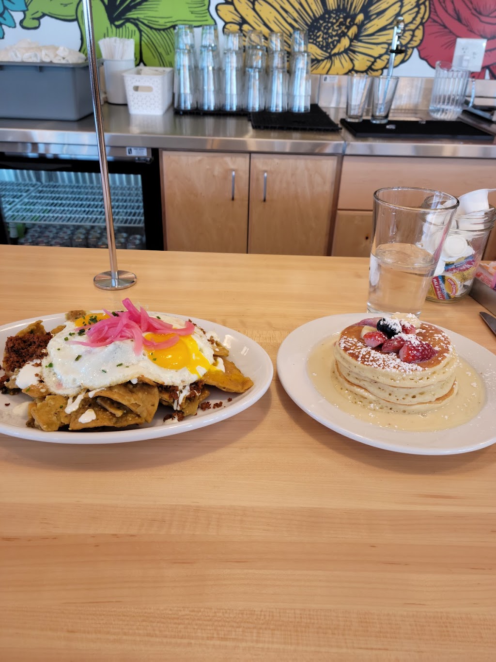 Con Huevos! @ Hurstbourne | restaurant | 2125 S Hurstbourne Pkwy, Louisville, KY 40220, USA | 5023842432 OR +1 502-384-2432