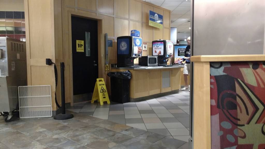 Philbrook Dining Hall | restaurant | 29 McDaniel Drive, Durham, NH 03824, USA | 6038629331 OR +1 603-862-9331