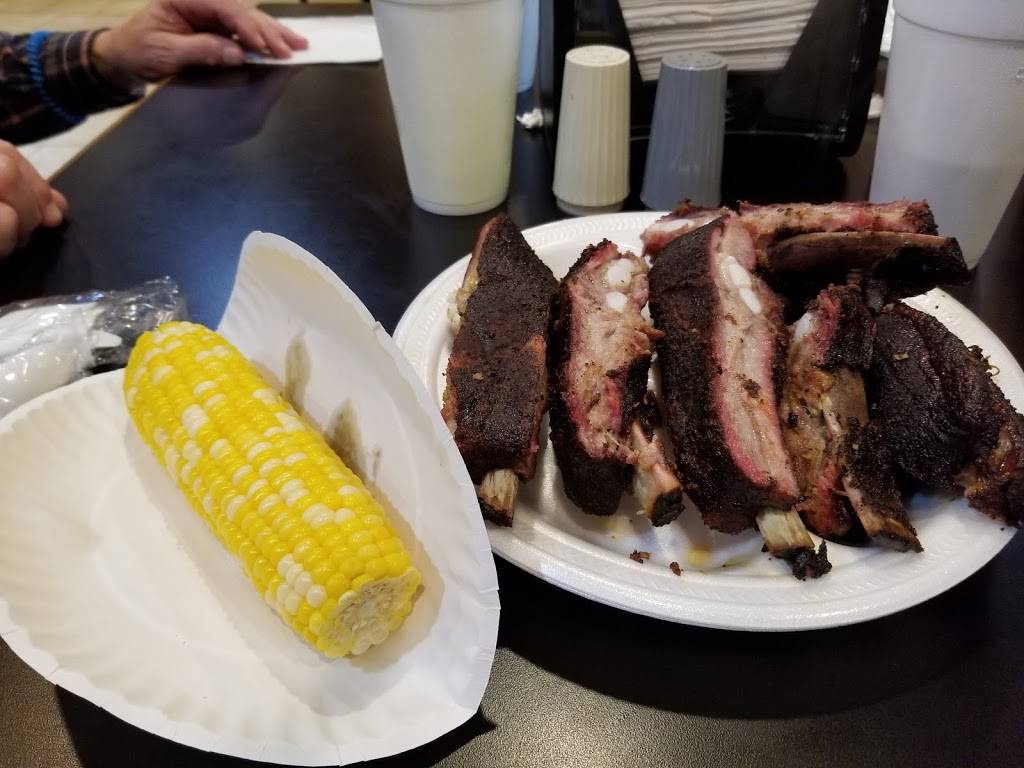 Hickory Stump Barbecue | restaurant | 6725 GA-17, Clarkesville, GA 30523, USA | 7067545500 OR +1 706-754-5500