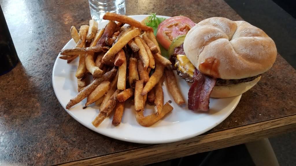 Verns Place | restaurant | 4120 W County Rd 54G, Laporte, CO 80535, USA | 9704825511 OR +1 970-482-5511