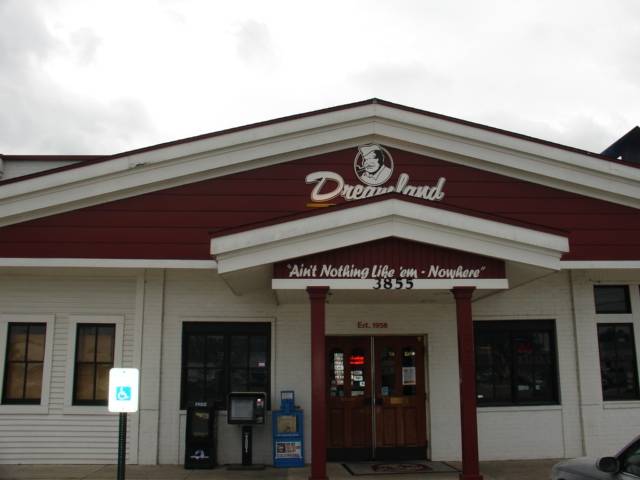 Dreamland BBQ Huntsville | restaurant | 3855 University Dr NW, Huntsville, AL 35816, USA | 2565397427 OR +1 256-539-7427