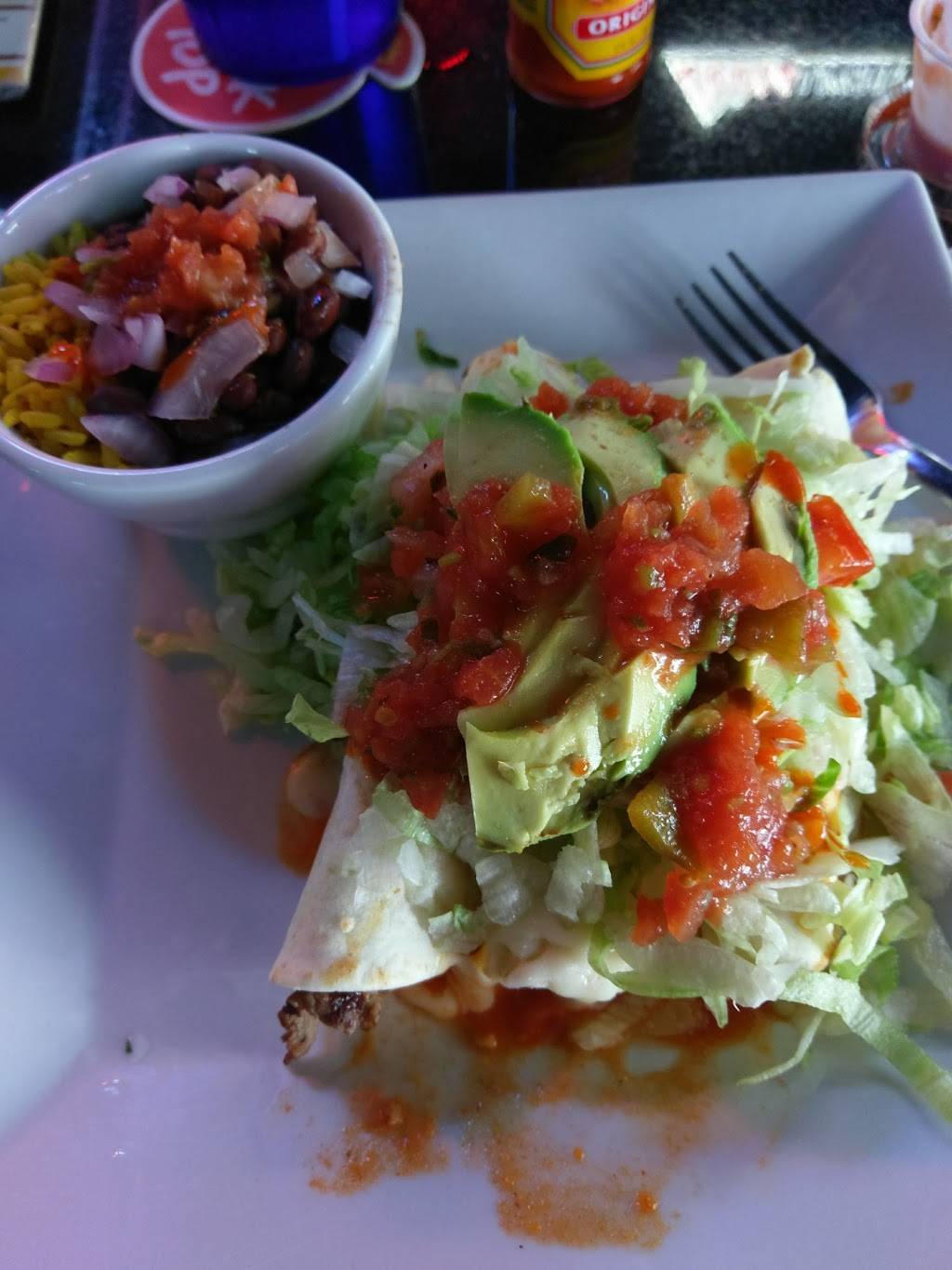 Mugs N Jugs | restaurant | 40737 US Hwy 19 N, Tarpon Springs, FL 34689, USA | 7279346847 OR +1 727-934-6847