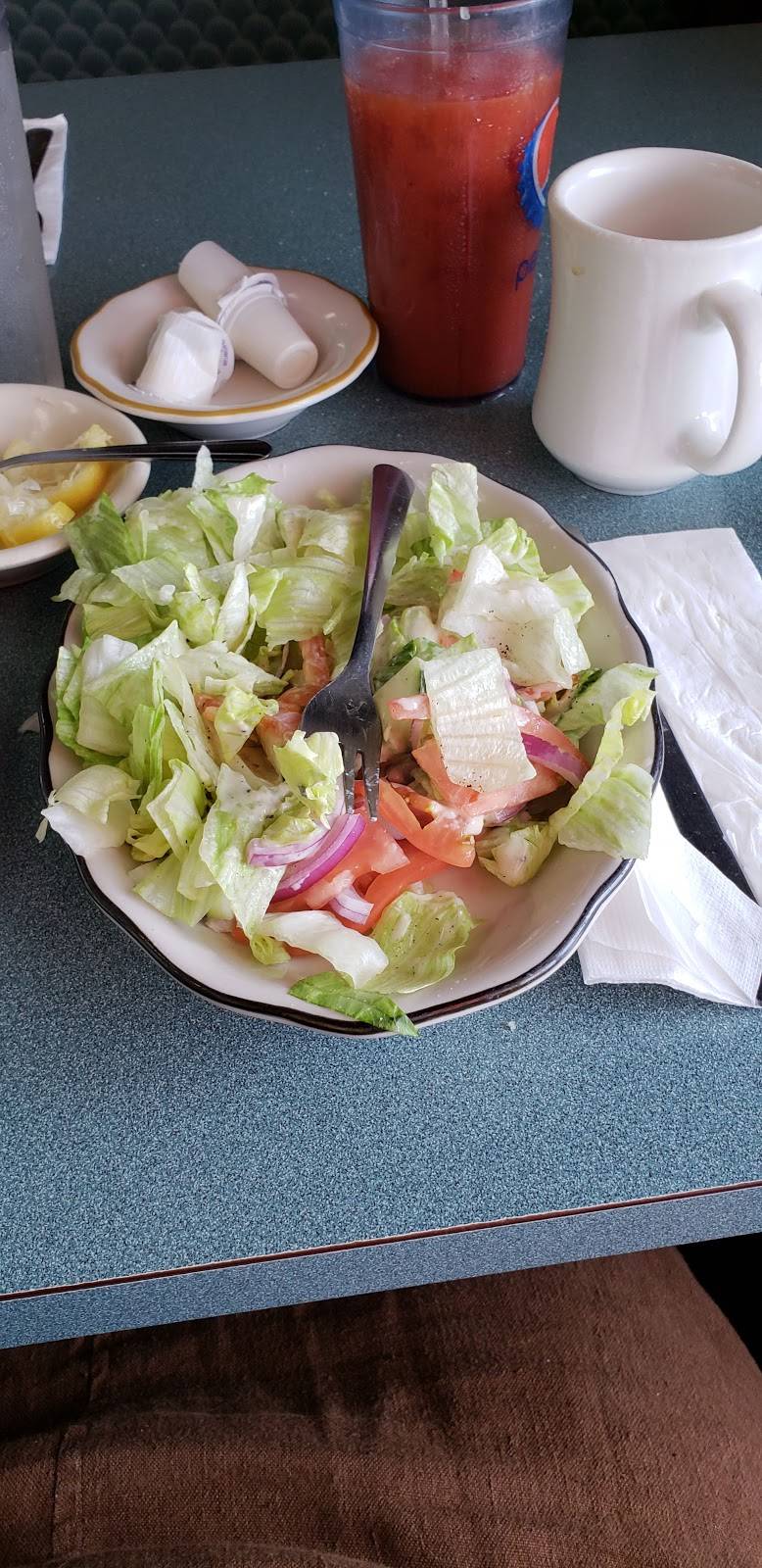 George & Sons Restaurant | restaurant | 160 Fairview Ave # 170, Hudson, NY 12534, USA | 5188283116 OR +1 518-828-3116