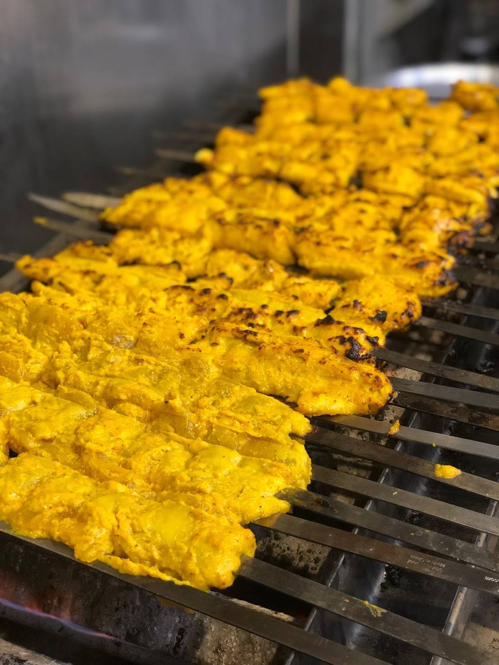 Laziz Grill 2 Go | restaurant | 5439, Inside Valley Produce, 18345 Vanowen St unit m, Reseda, CA 91335, USA | 8189962800 OR +1 818-996-2800