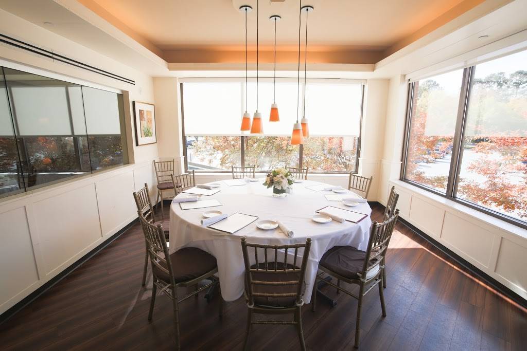 Weathervane Restaurant at Southern Season | restaurant | 201 S Estes Dr, Chapel Hill, NC 27514, USA | 9199299466 OR +1 919-929-9466