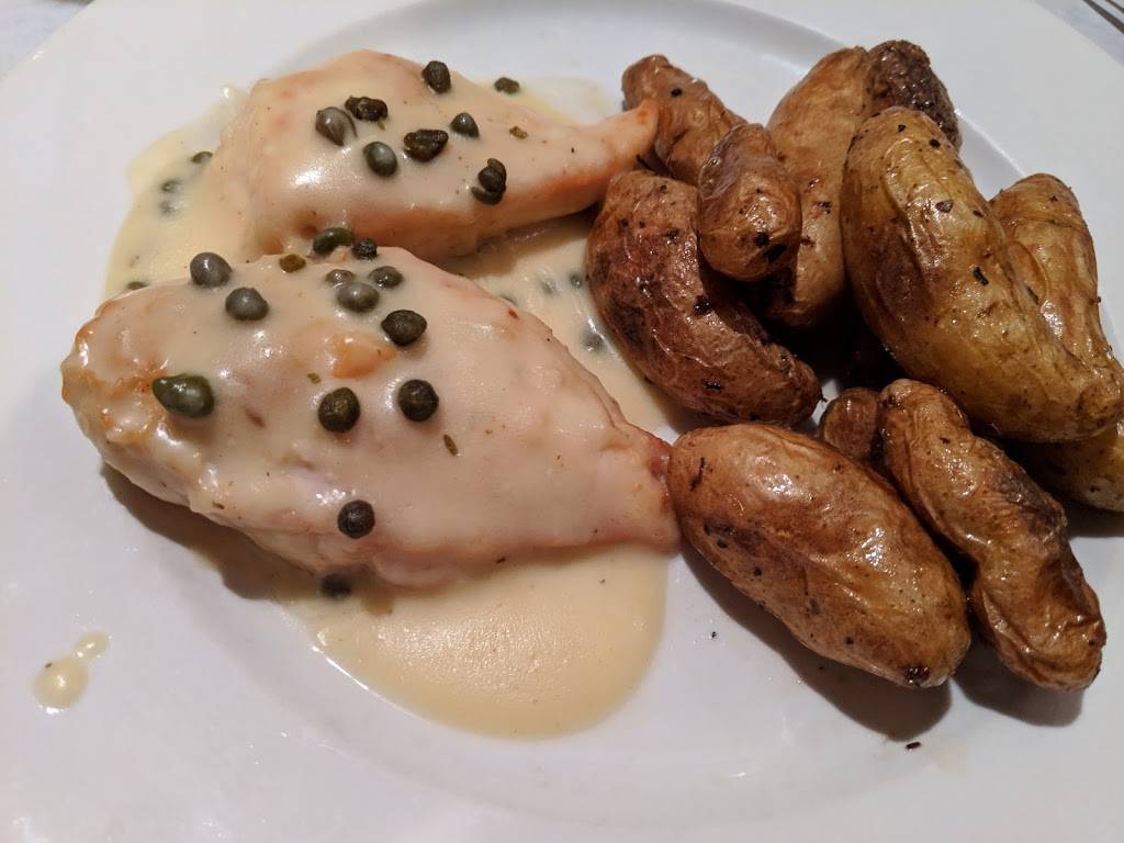 Walkers Charhouse | restaurant | 8 W Gartner Rd, Naperville, IL 60540, USA | 6306379688 OR +1 630-637-9688