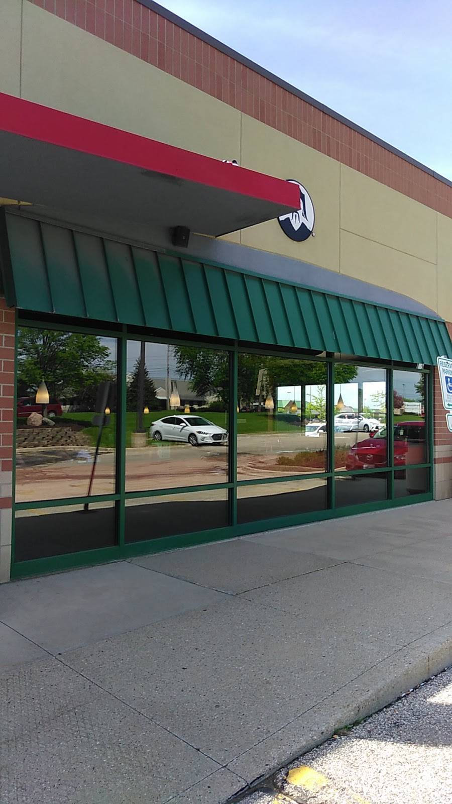 HuHot Mongolian Grill | restaurant | 7214 Green Bay Rd #100, Kenosha, WI 53142, USA | 2626978522 OR +1 262-697-8522