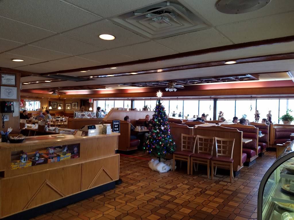 Mrs Vs Restaurant | restaurant | 855 E Rollins Rd, Round Lake Beach, IL 60073, USA | 8472230404 OR +1 847-223-0404