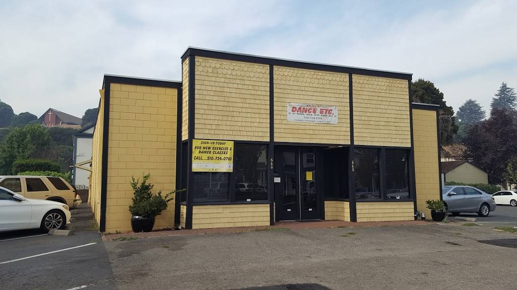 Tinas Place | restaurant | 2300 San Pablo Ave, Pinole, CA 94564, USA | 5109647546 OR +1 510-964-7546