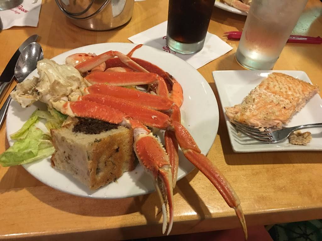 Cape May Cafe | restaurant | 1180 Seven Seas Drive, Orlando, FL 32830, USA | 4079393463 OR +1 407-939-3463