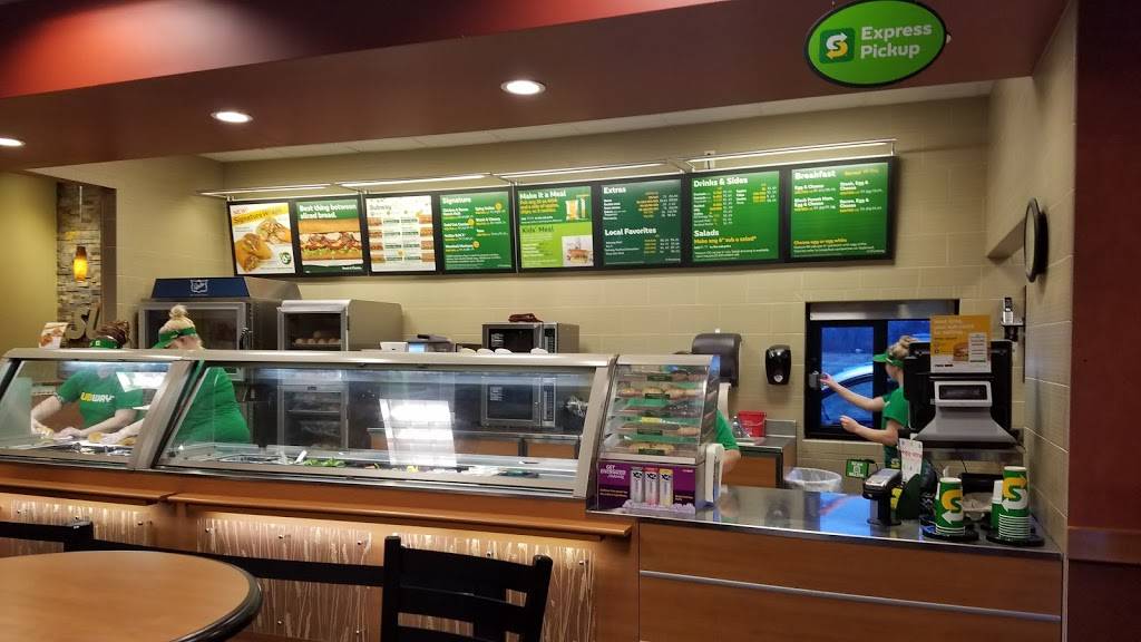 Subway | restaurant | 15452 M-60, Tekonsha, MI 49092, USA | 5177673246 OR +1 517-767-3246