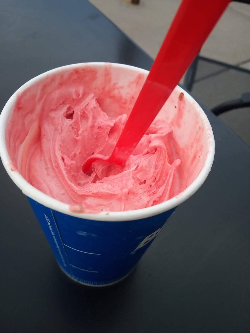 Dairy Queen Grill & Chill | restaurant | 5545 S 16th St, Lincoln, NE 68512, USA | 4024830620 OR +1 402-483-0620