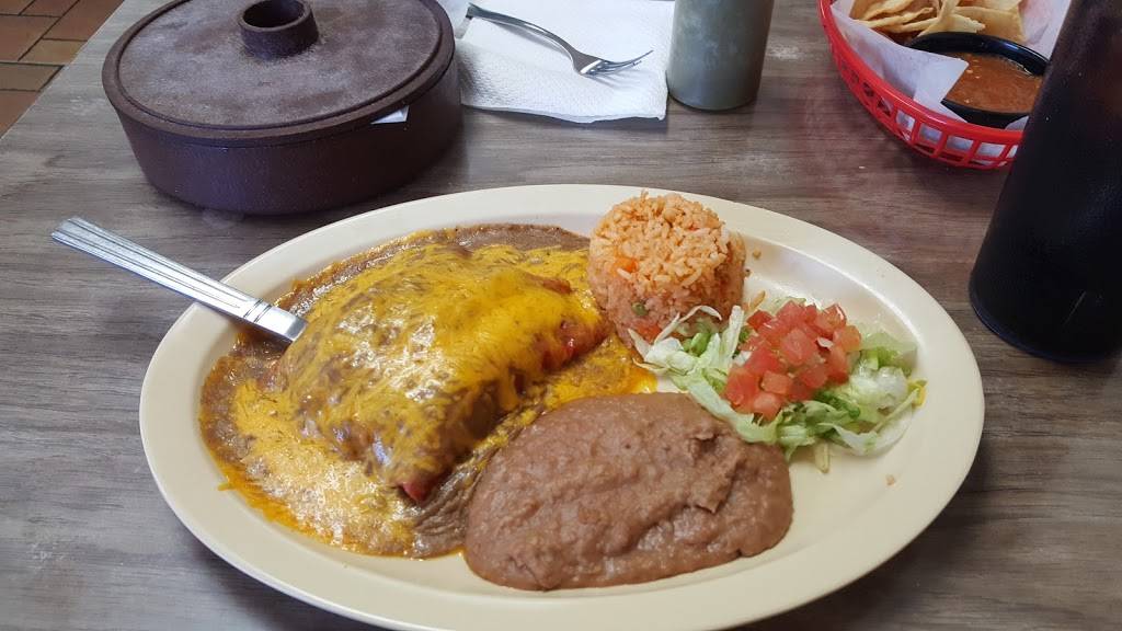 Old Dannys Cocina | restaurant | 250 Enrique M. Barrera Pkwy, San Antonio, TX 78237, USA | 2104349167 OR +1 210-434-9167