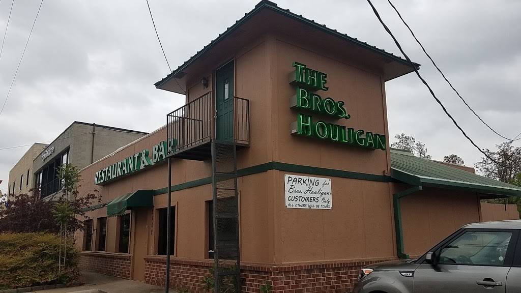 Brothers Houligan | restaurant | 2508 E 15th St, Tulsa, OK 74104, USA | 9187471086 OR +1 918-747-1086