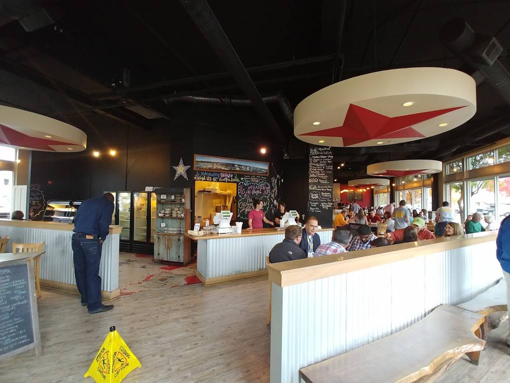 Southern Star | restaurant | 1300 Broad St # 300, Chattanooga, TN 37402, USA | 4232678899 OR +1 423-267-8899