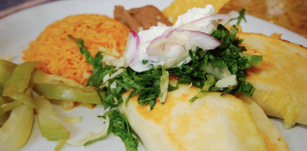 El Meson | restaurant | 1678 Boulevard Saint-Joseph, Lachine, QC H8S 2N1, Canada | 5146340442 OR +1 514-634-0442