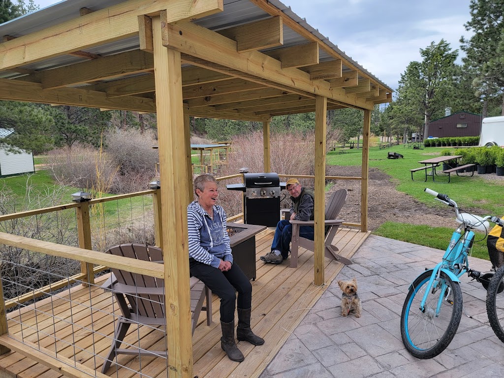 Larssons Crooked Creek RV Resort, Lodge and Cabins | restaurant | 24184 US-385, Hill City, SD 57745, USA | 6052199517 OR +1 605-219-9517