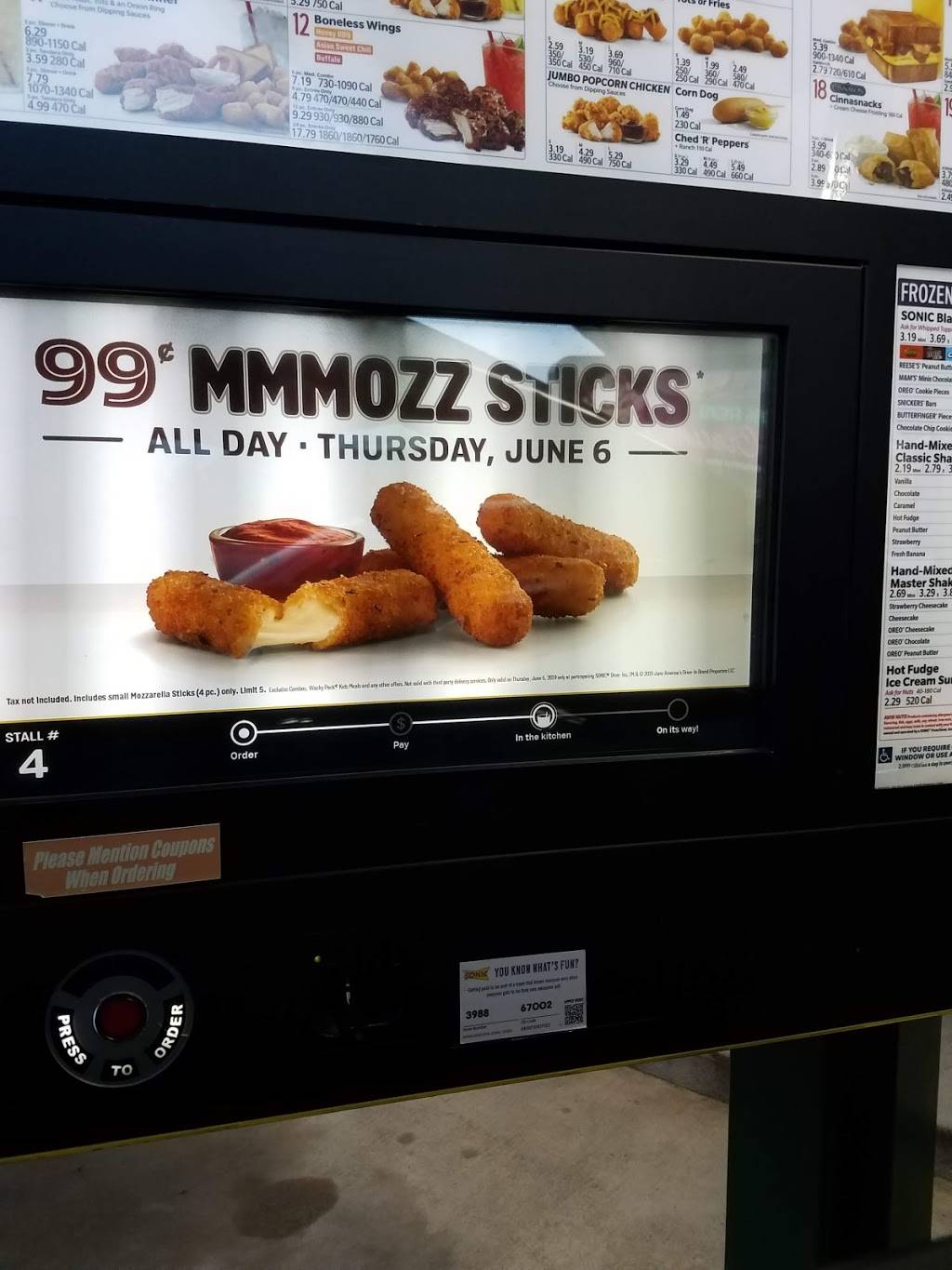 Sonic Drive-In | restaurant | 331 N Andover Rd, Andover, KS 67002, USA | 3162180820 OR +1 316-218-0820