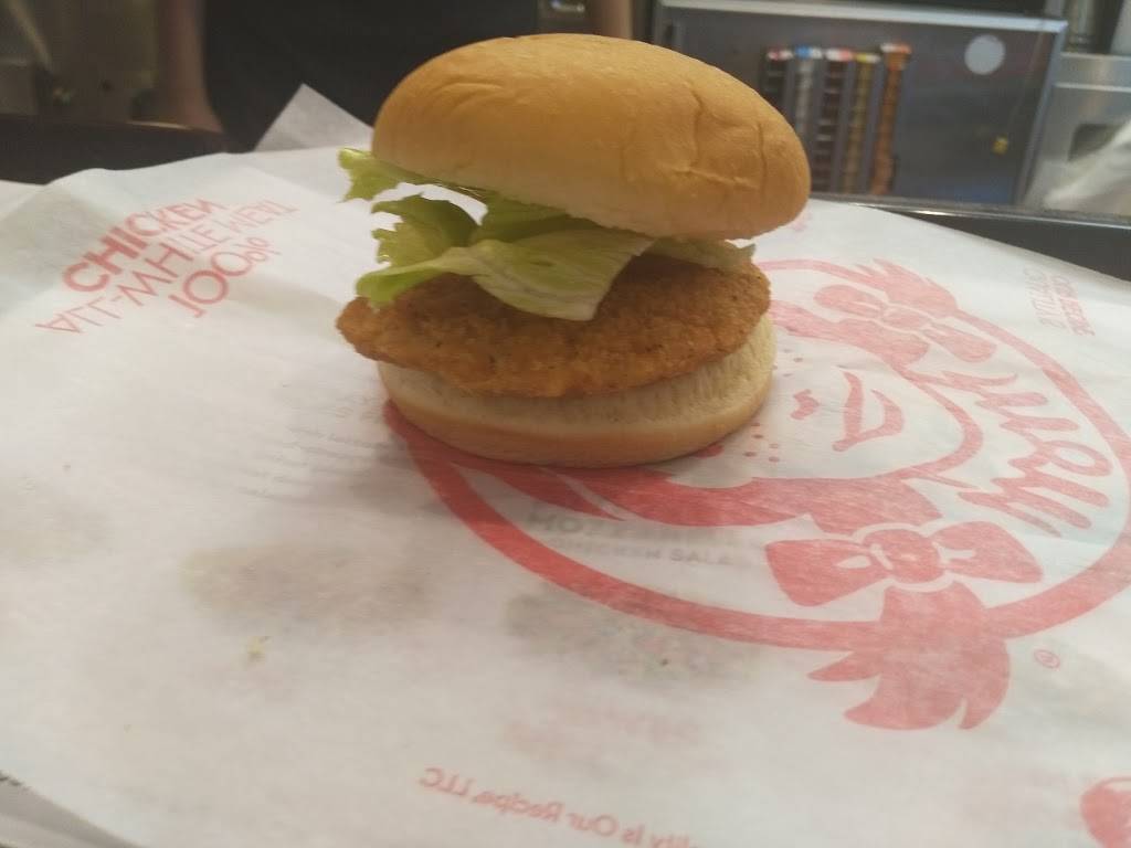 Wendys | restaurant | 1737 17th St, Santa Ana, CA 92705, USA | 7148340562 OR +1 714-834-0562