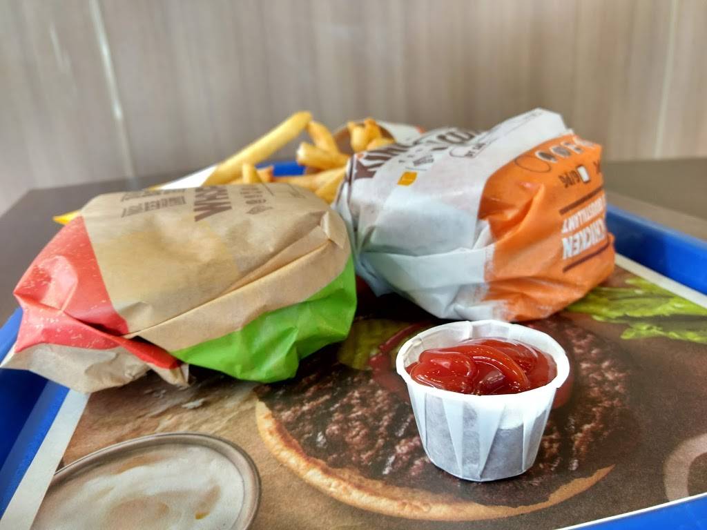 Burger King | restaurant | 1607 Birchmount Rd, Scarborough, ON M1P 2J3, Canada | 4162928840 OR +1 416-292-8840