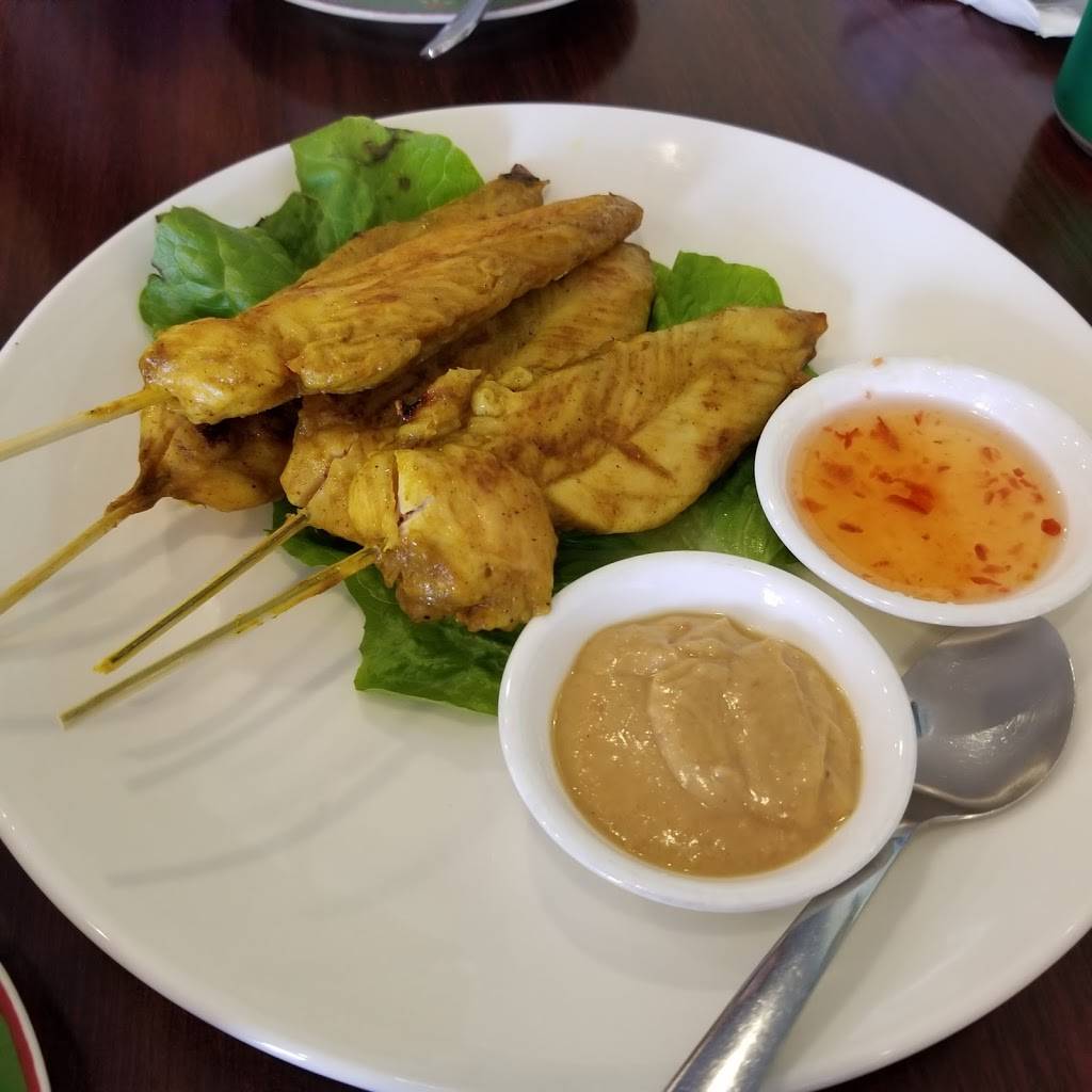 Thai Wok In | restaurant | 15917 TX-105, Montgomery, TX 77356, USA | 9365883411 OR +1 936-588-3411