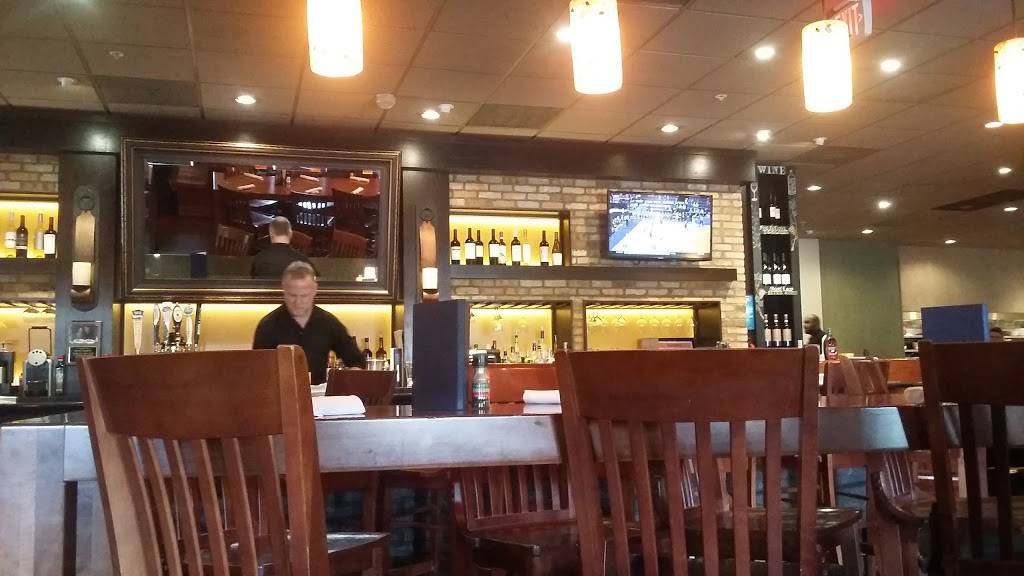 Carrabbas Italian Grill | restaurant | 324 N Peters Rd, Knoxville, TN 37922, USA | 8656922223 OR +1 865-692-2223