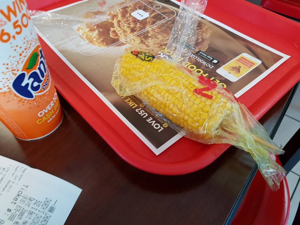 Churchs Chicken | restaurant | 502 S Belt Hwy, St Joseph, MO 64506, USA | 8166760899 OR +1 816-676-0899