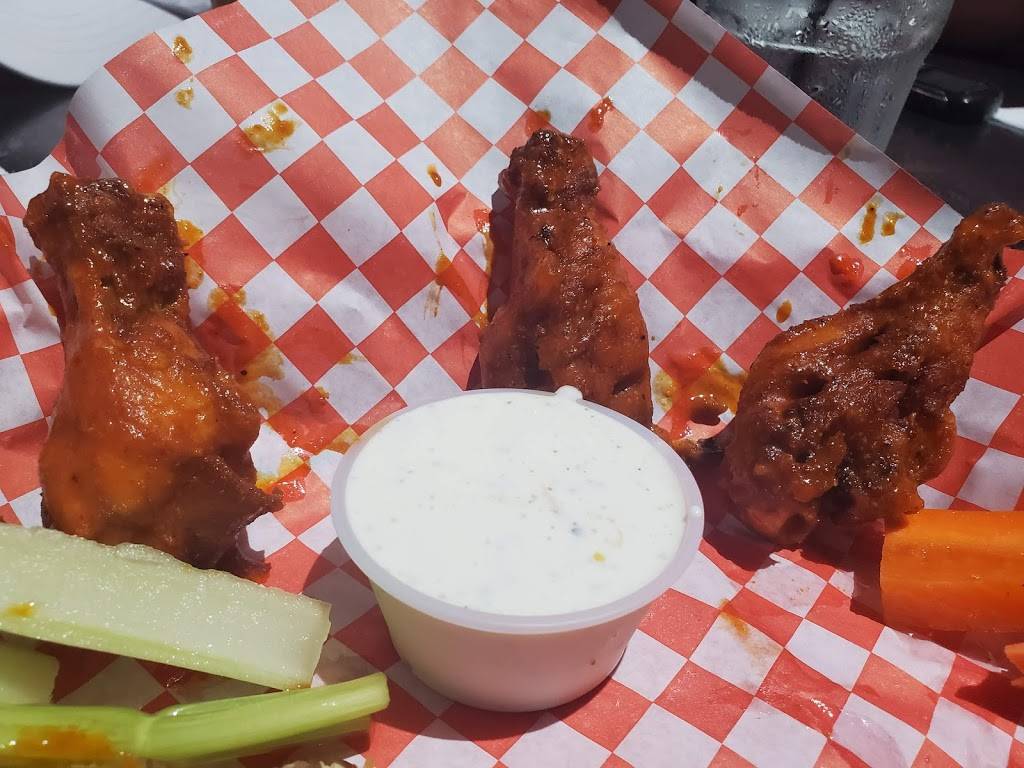 The Spot Sports Grill & Bar | restaurant | 9410 Richmond Ave, Houston, TX 77063, USA | 8327670832 OR +1 832-767-0832