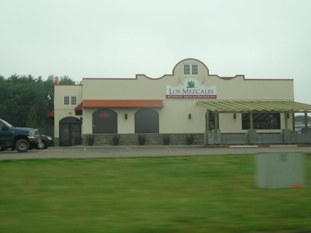 Los Mezcales | restaurant | 3340 E Main St, Merrill, WI 54452, USA | 7157220676 OR +1 715-722-0676