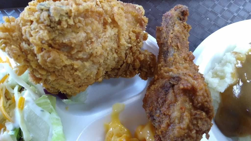 KFC | restaurant | 2235 Burton Ln, Martinsville, IN 46151, USA | 7653420425 OR +1 765-342-0425